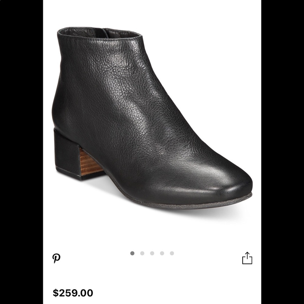 Pre-owned Gentle Souls Ella Booties Size 7M